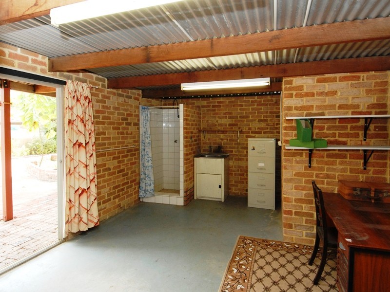 44 Balmoral Street, East Victoria Park WA 6101