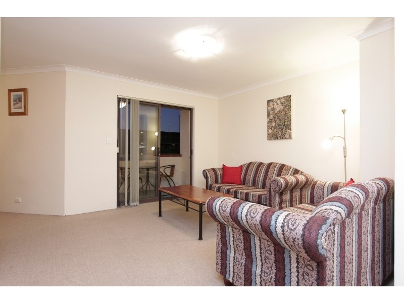 11/57 King George Street, Victoria Park WA 6100