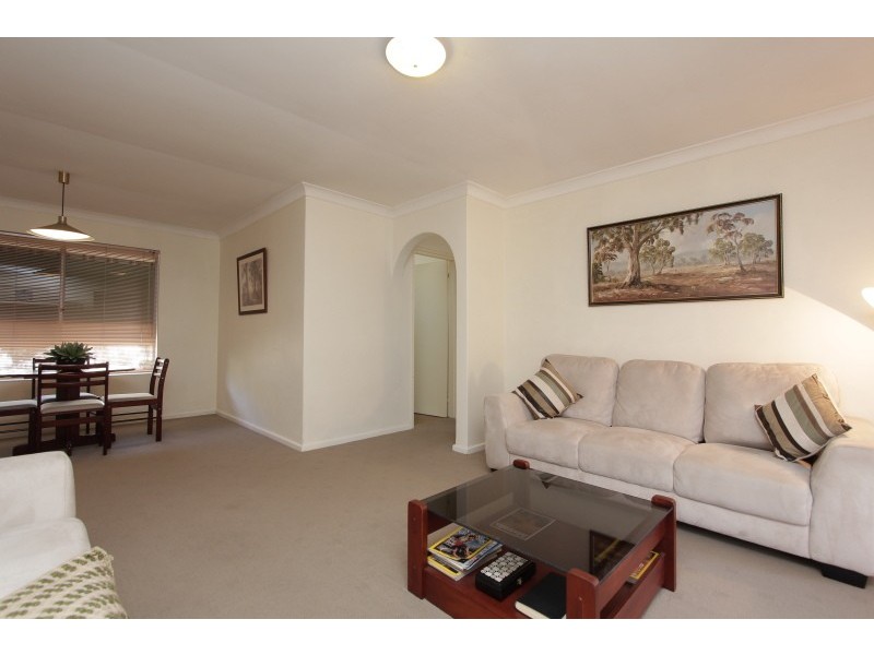 8/188 Fern Road, Wilson WA 6107