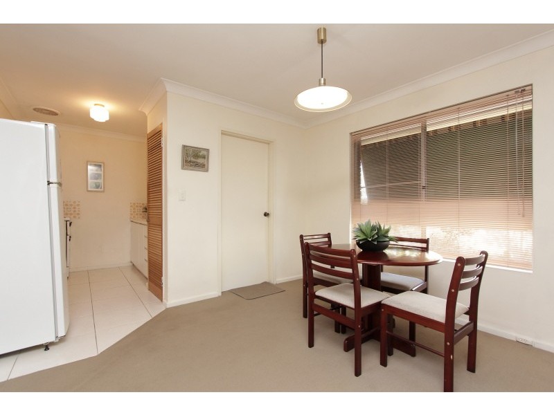 8/188 Fern Road, Wilson WA 6107