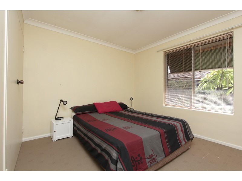 8/188 Fern Road, Wilson WA 6107