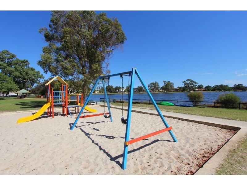 8/188 Fern Road, Wilson WA 6107