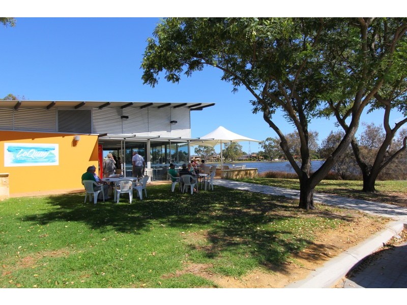 8/188 Fern Road, Wilson WA 6107