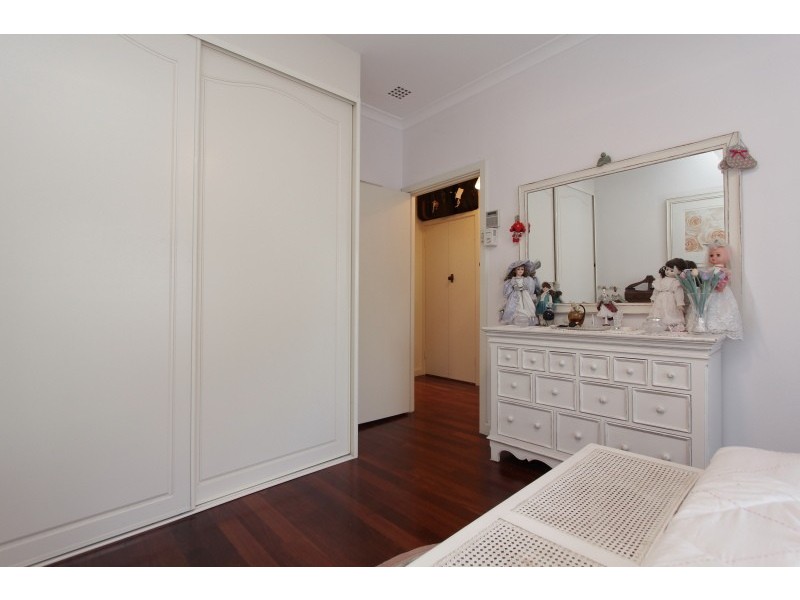 27 Dorothy Street, Ashfield WA 6054