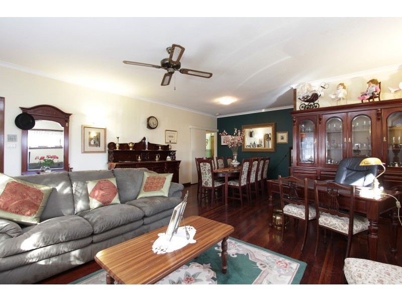 27 Dorothy Street, Ashfield WA 6054