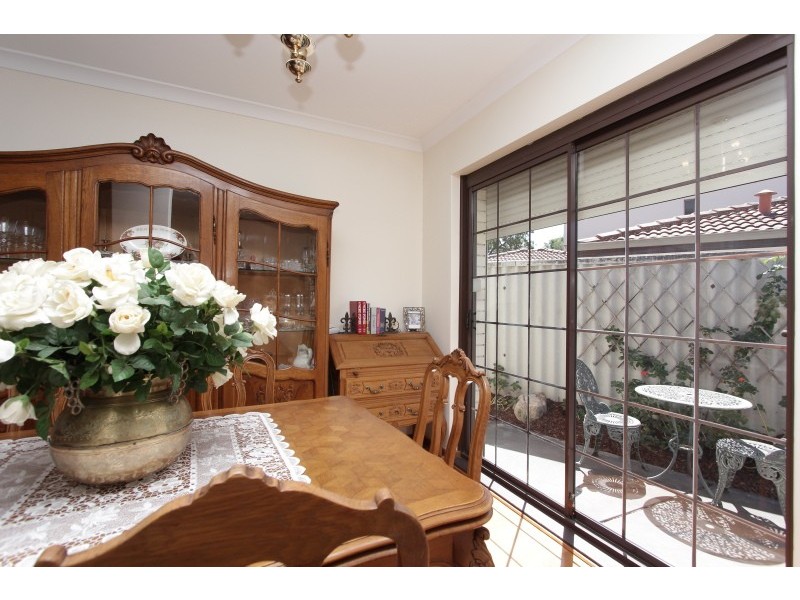 1/11 Leane Street, South Perth WA 6151