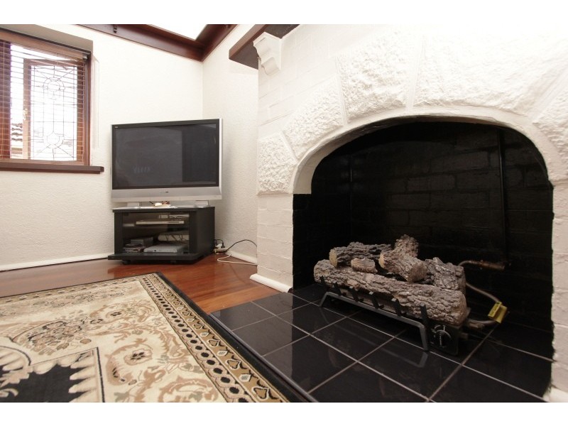 114 Canning Highway (access off Pennington Lane), South Perth WA 6151