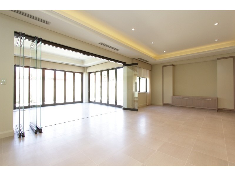 a/124 Coode Street, South Perth WA 6151