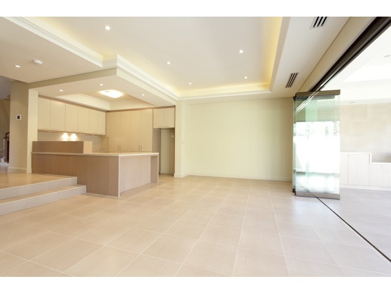 a/124 Coode Street, South Perth WA 6151