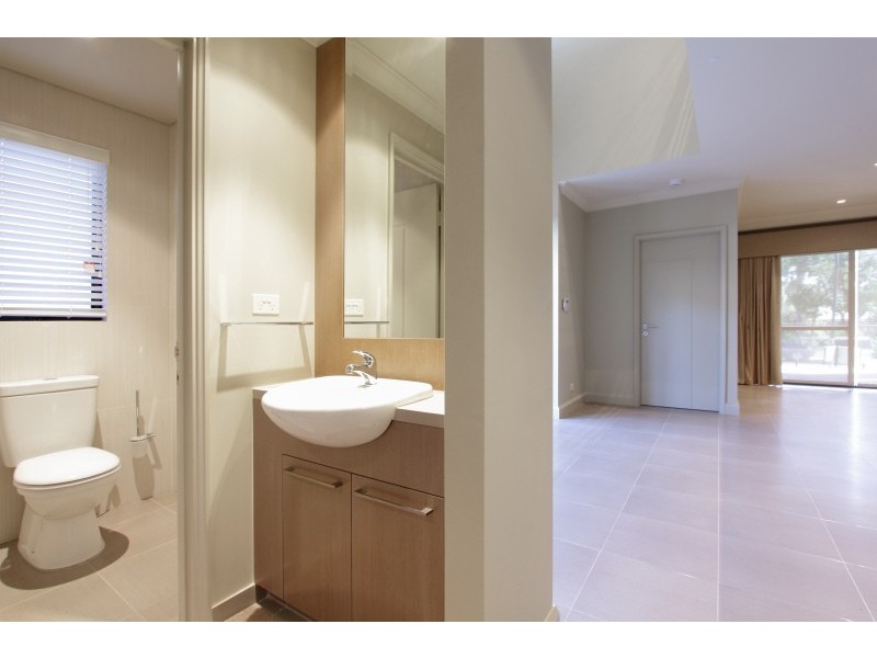 a/124 Coode Street, South Perth WA 6151