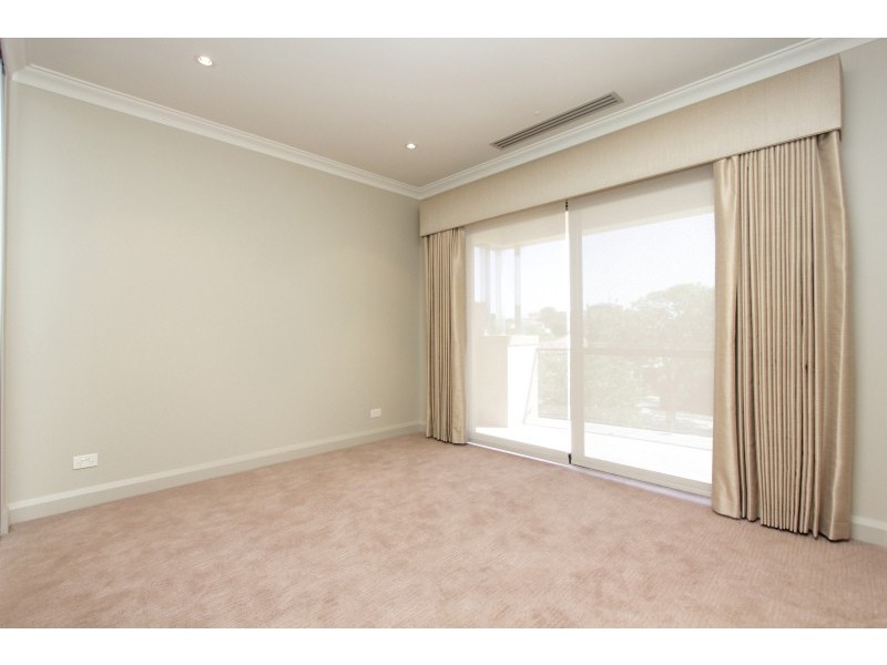 a/124 Coode Street, South Perth WA 6151