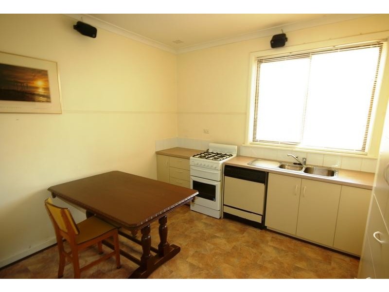 60 Crawshaw Crescent, Manning WA 6152