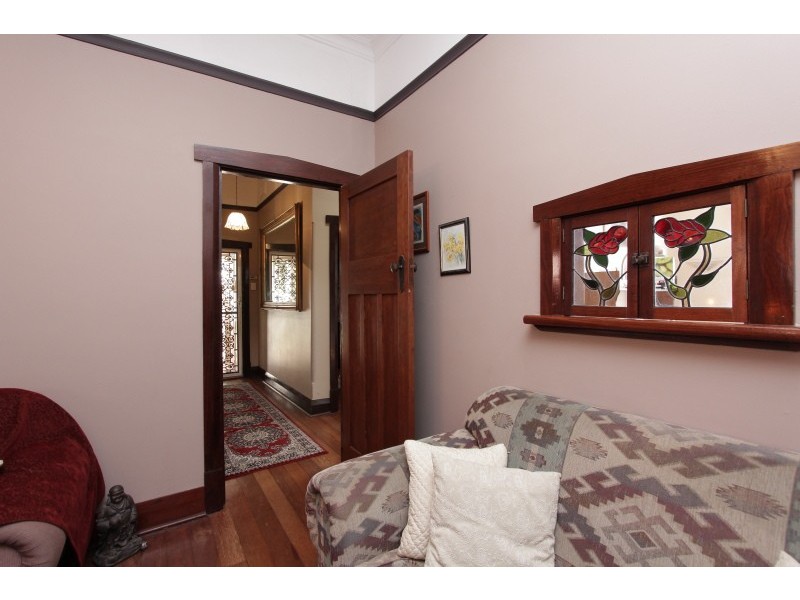 40 Hubert Street, East Victoria Park WA 6101