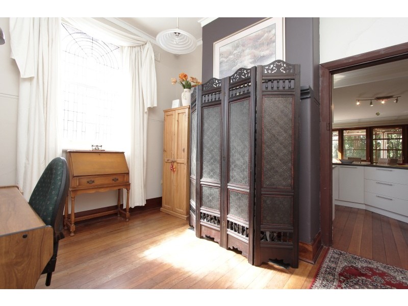 40 Hubert Street, East Victoria Park WA 6101