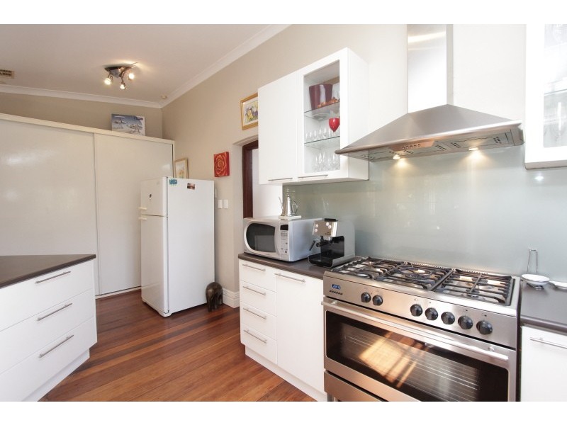 40 Hubert Street, East Victoria Park WA 6101