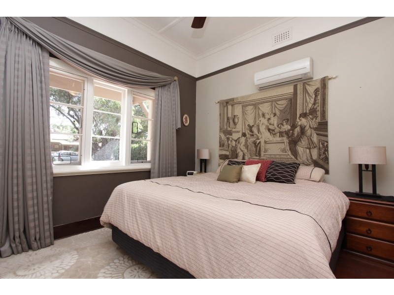 40 Hubert Street, East Victoria Park WA 6101