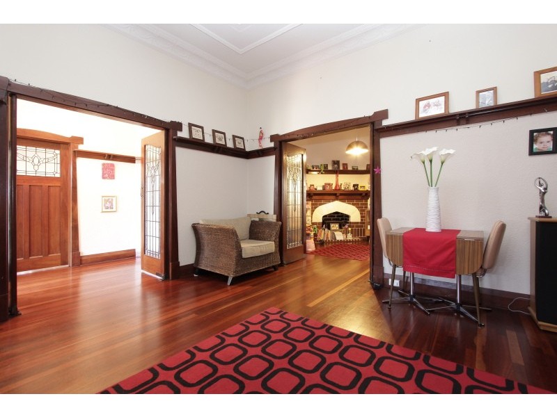 7 Courthope Street, Kensington WA 6151