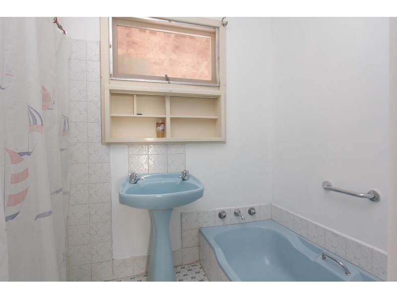 6 Norman Street, Gosnells WA 6110