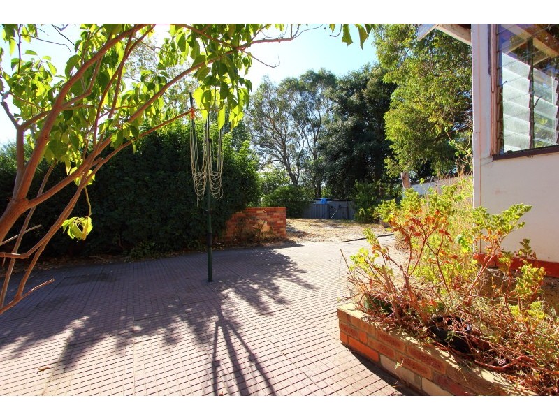 6 Norman Street, Gosnells WA 6110