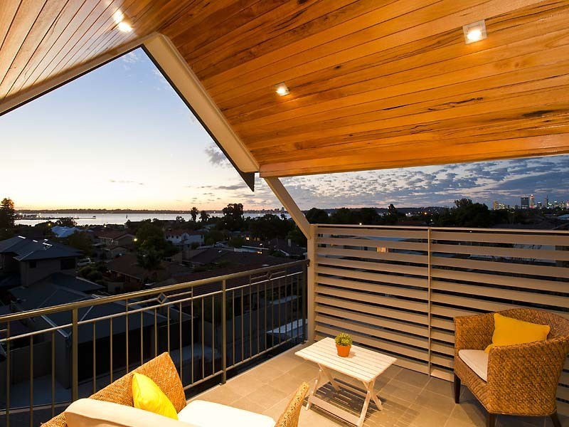 77A Robert Street, Como WA 6152