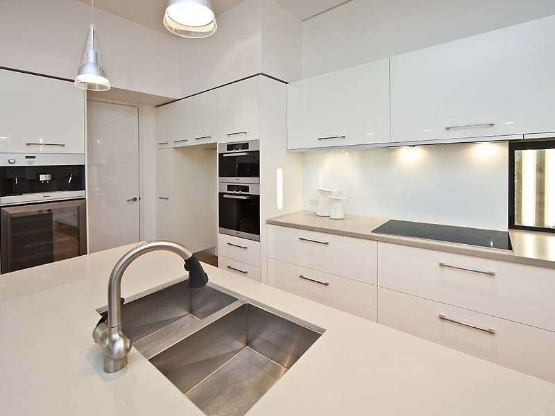 77A Robert Street, Como WA 6152