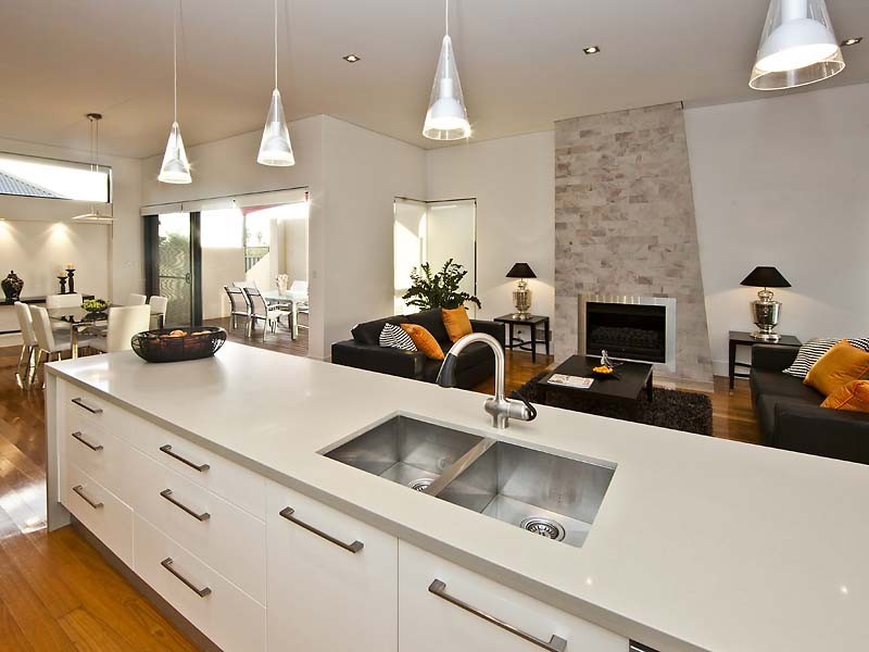 77A Robert Street, Como WA 6152