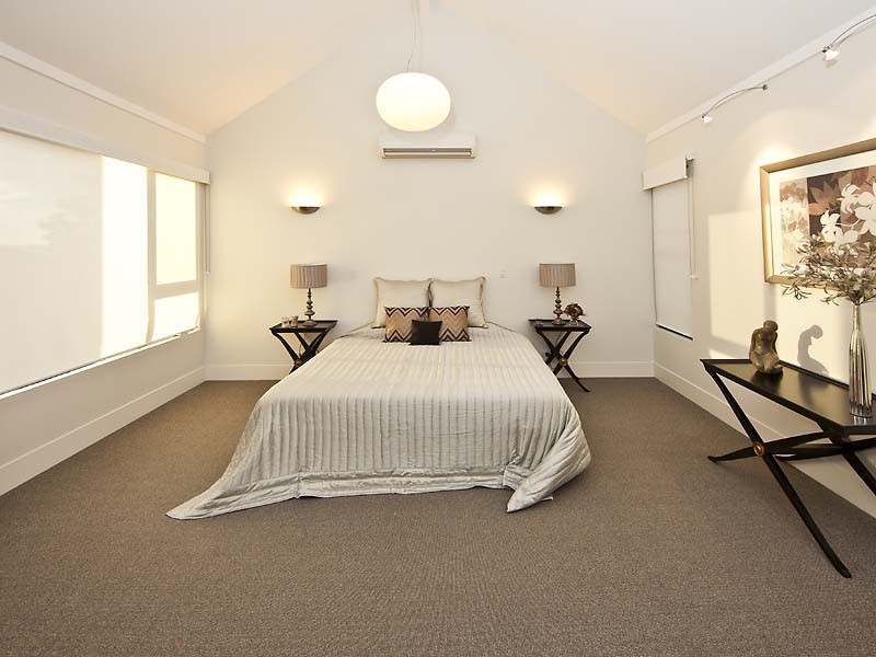 77A Robert Street, Como WA 6152