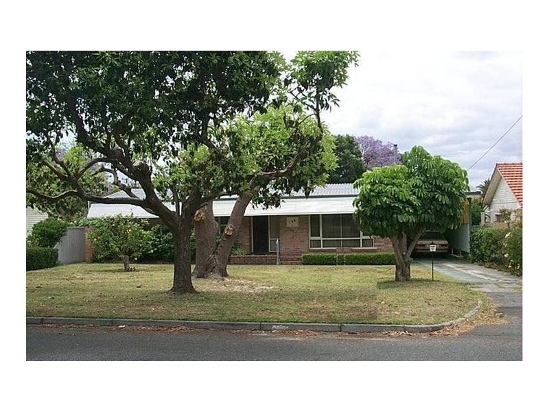 138 Gwenyfred Road, Kensington WA 6151