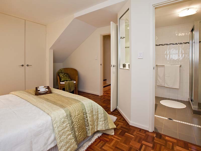 2/5 Rose, South Perth WA 6151