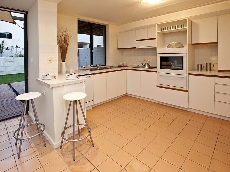 2/5 Rose, South Perth WA 6151