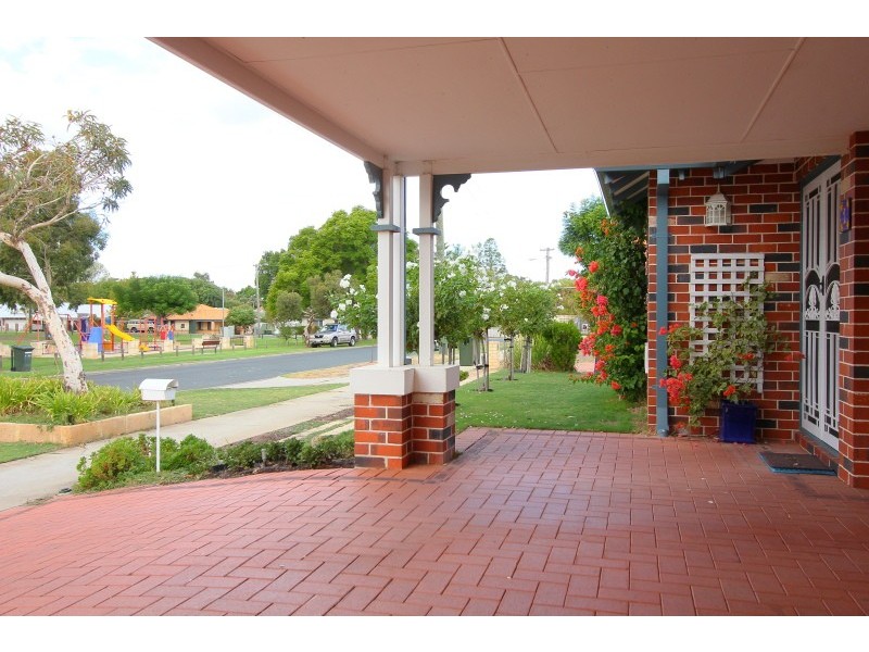 1 Creaton Street, East Victoria Park WA 6101