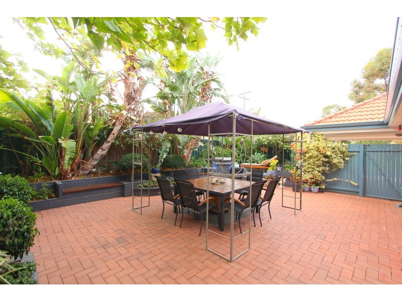 1 Creaton Street, East Victoria Park WA 6101