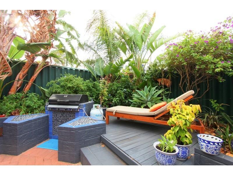 1 Creaton Street, East Victoria Park WA 6101