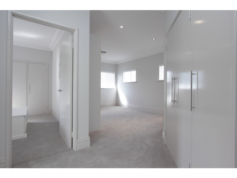 76A Robert Street, Como WA 6152