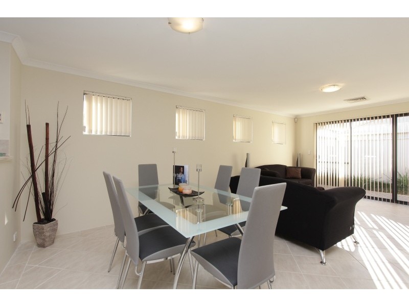 19 Fielder Court, Kardinya WA 6163