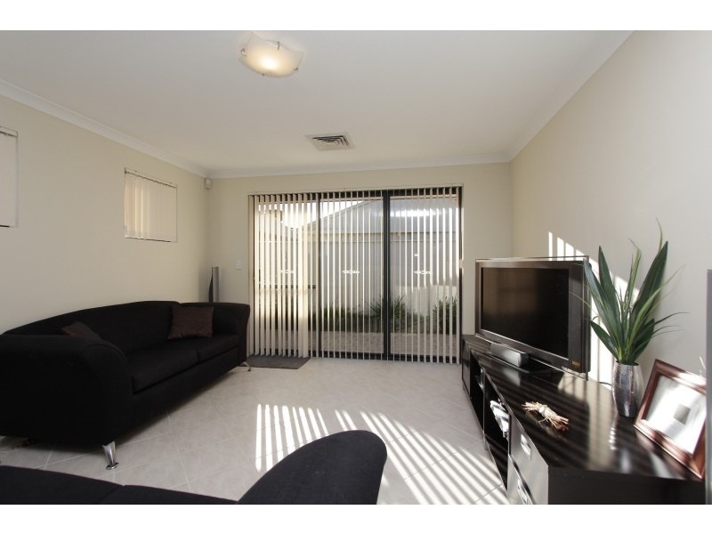 19 Fielder Court, Kardinya WA 6163