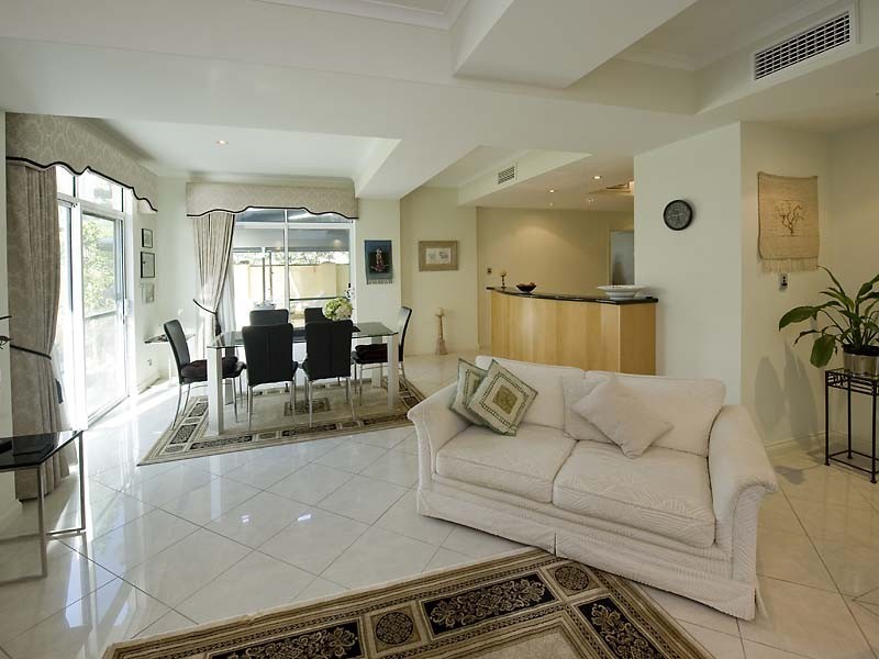 1/146A Mill Point Road, South Perth WA 6151