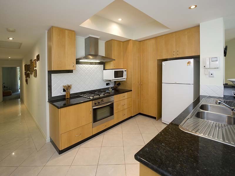 1/146A Mill Point Road, South Perth WA 6151