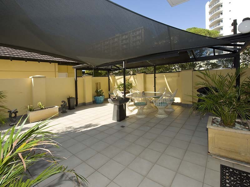 1/146A Mill Point Road, South Perth WA 6151