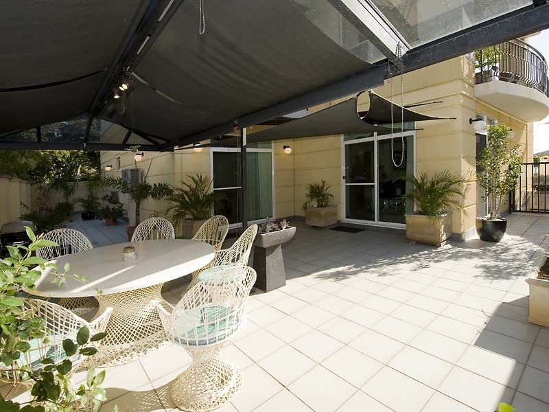 1/146A Mill Point Road, South Perth WA 6151