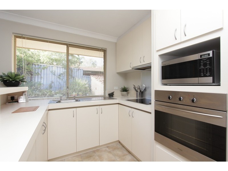 5/158 Gwenyfred Road, Kensington WA 6151