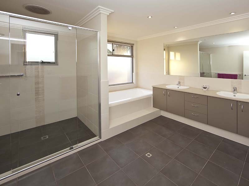 10 Market Street, Kensington WA 6151