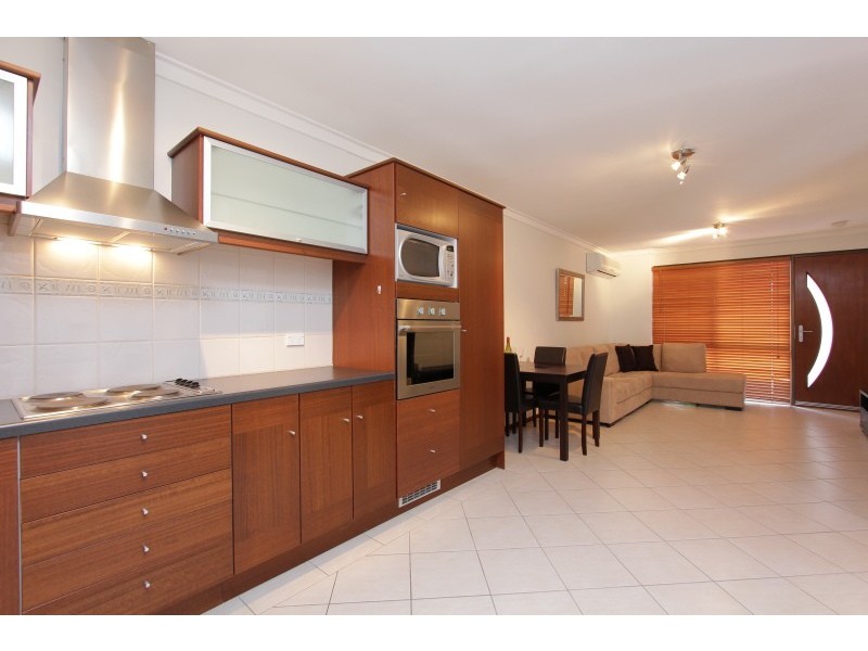 18/3 Geddes Street, Victoria Park WA 6100