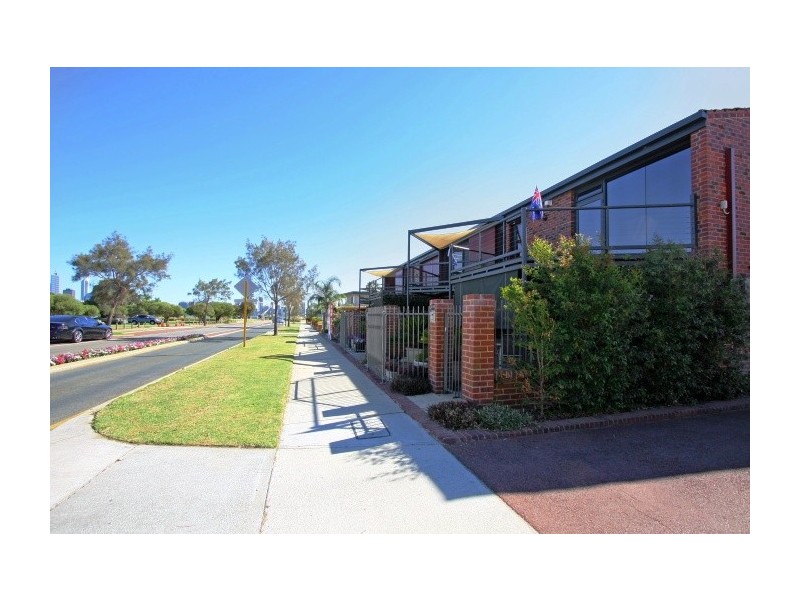 4/16 Coode Street, South Perth WA 6151