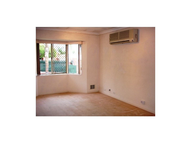 1/29 McMillian Street, Victoria Park WA 6100