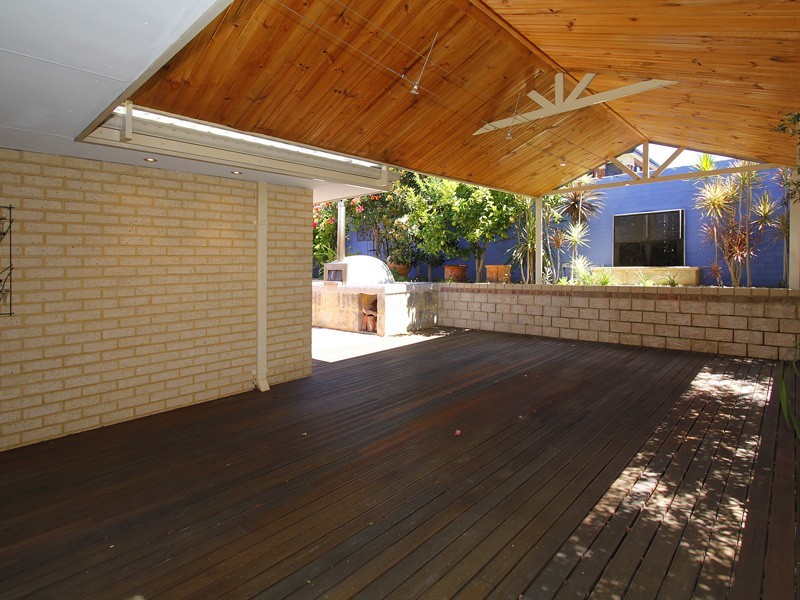 63 Ullapool Road, Mount Pleasant WA 6153