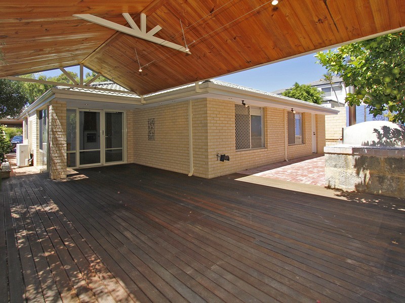 63 Ullapool Road, Mount Pleasant WA 6153