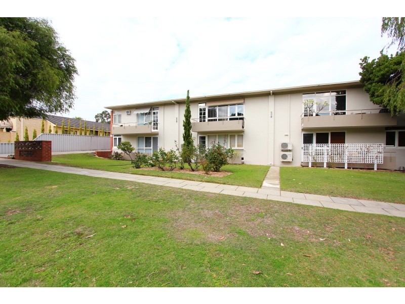 9/69-71 Gardner Street, Como WA 6152