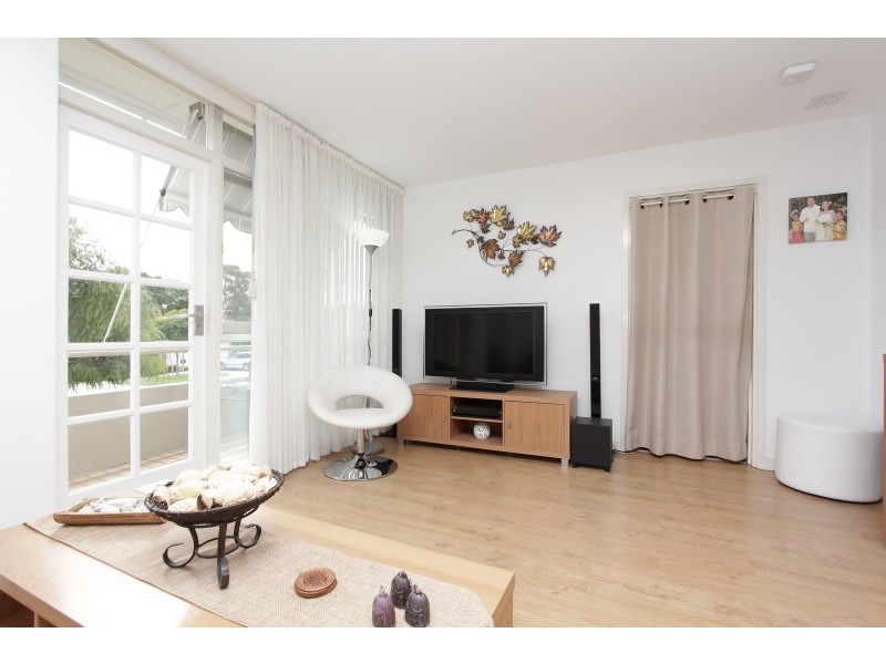 9/69-71 Gardner Street, Como WA 6152