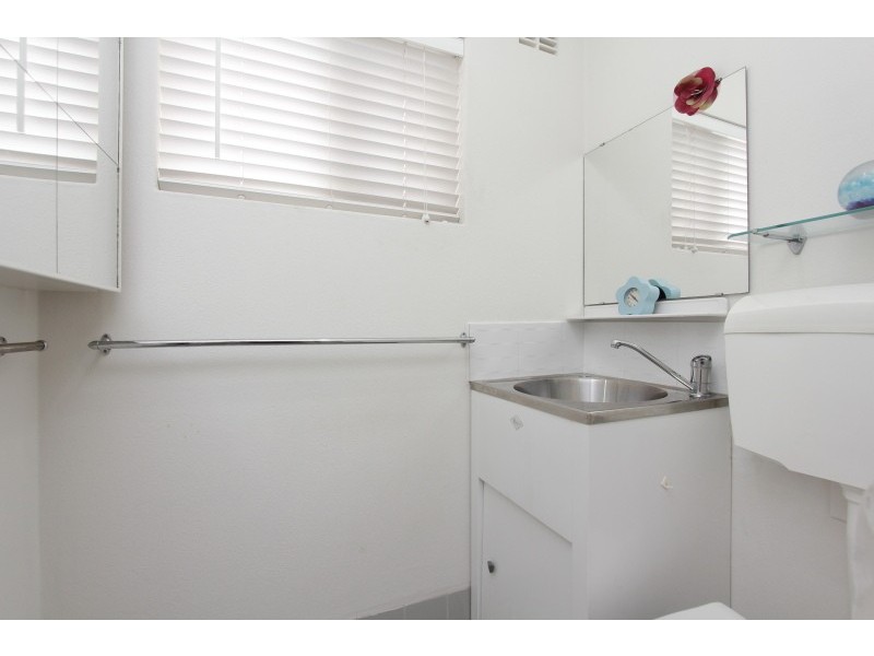 9/69-71 Gardner Street, Como WA 6152